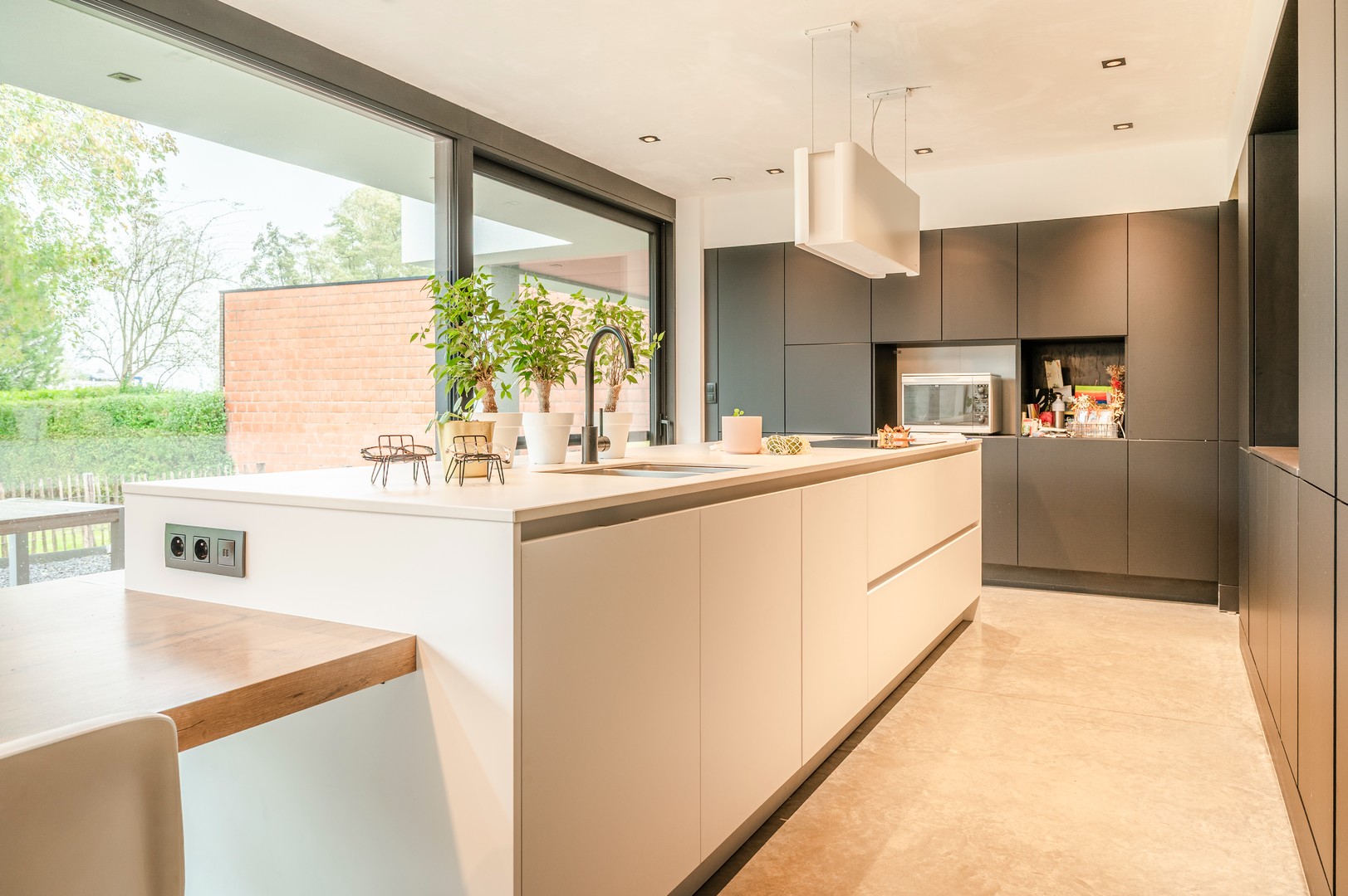 Moderne, energiezuinige woning op 1021 m² vlak bij het Zeekanaal - photo 4