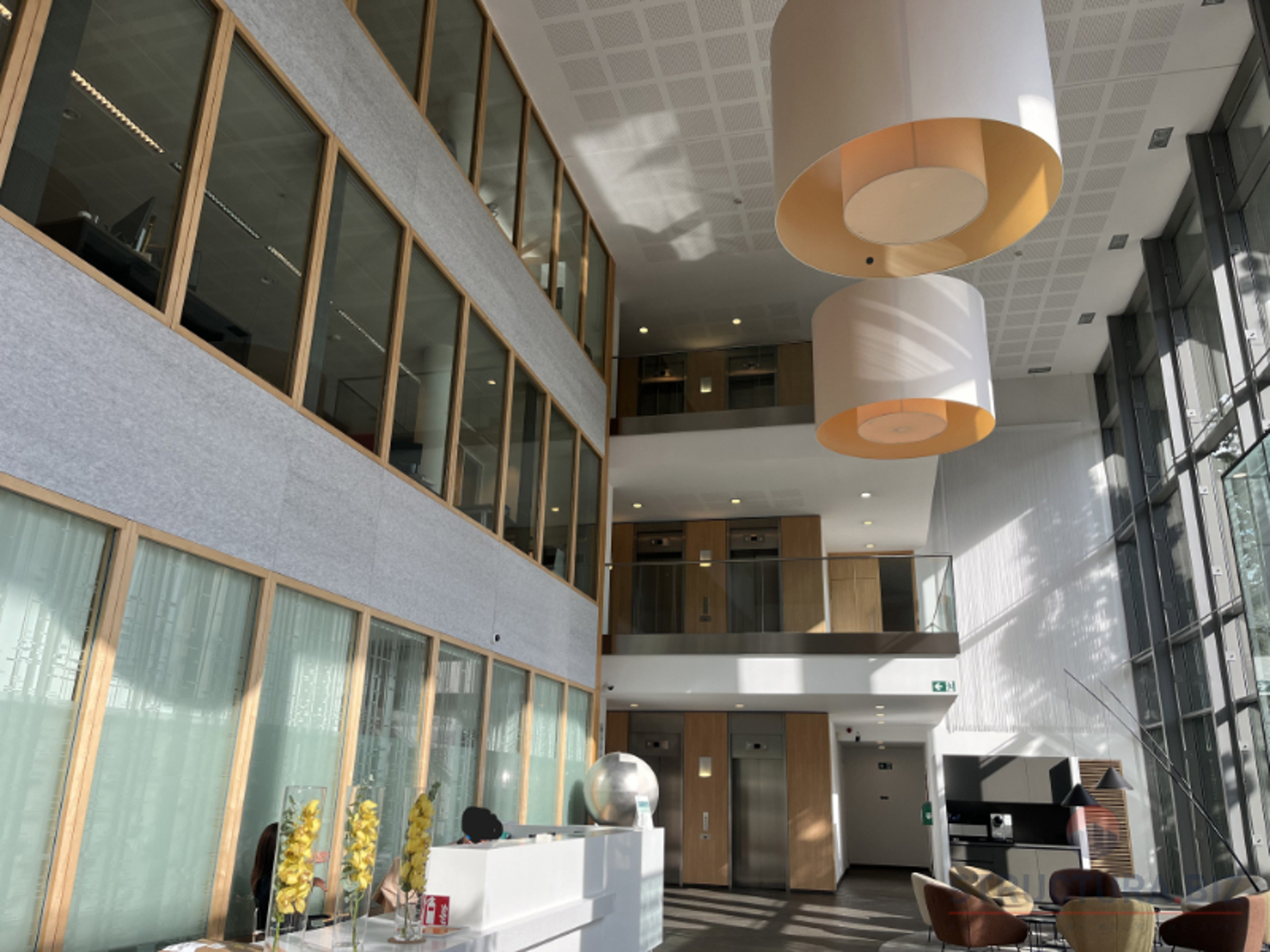 Commercial for rent in Watermael-Boitsfort - photo 3