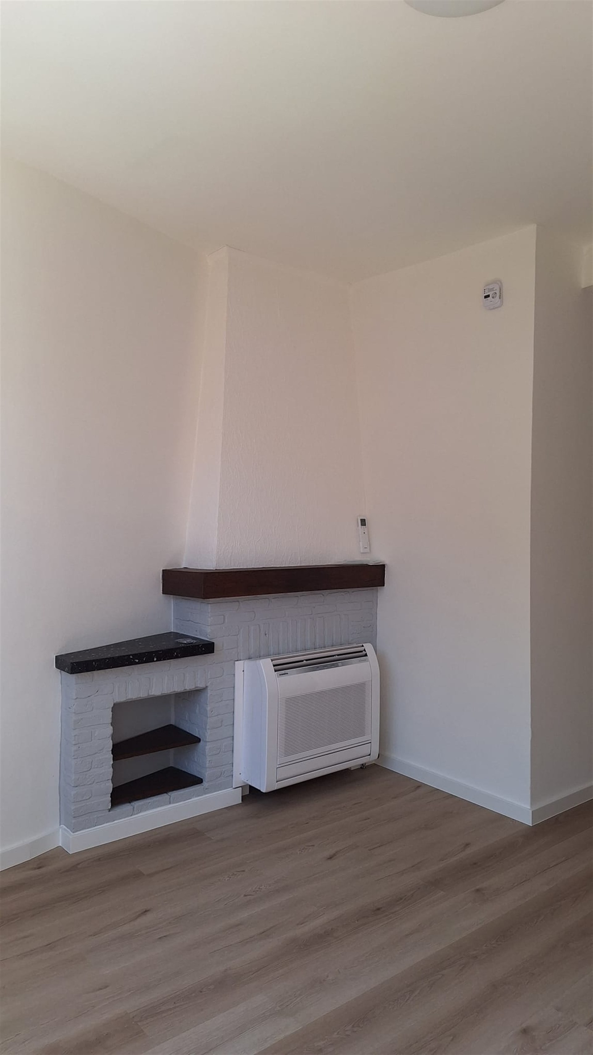 Eén-slaapkamerappartement in centrum van Wetteren - foto 5