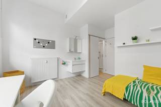 Cette chambre d'étudiant est située dans l'Ancienne rue des Fortifications, au cœur absolu de Courtrai. L'emplacement est exceptionnellement...