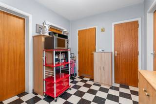 Beautiful apartment with 1 bedroom.Located on the third floor – with lift access – of a small residence, close to public transport and various...