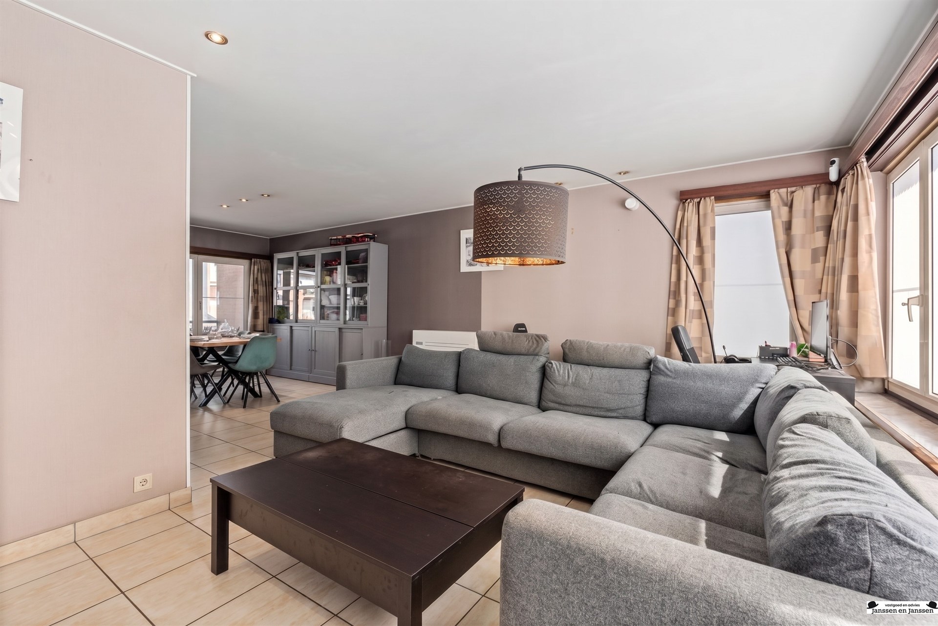 Prachtige bel-etage in een rustige buurt te Hoevenen - foto 4