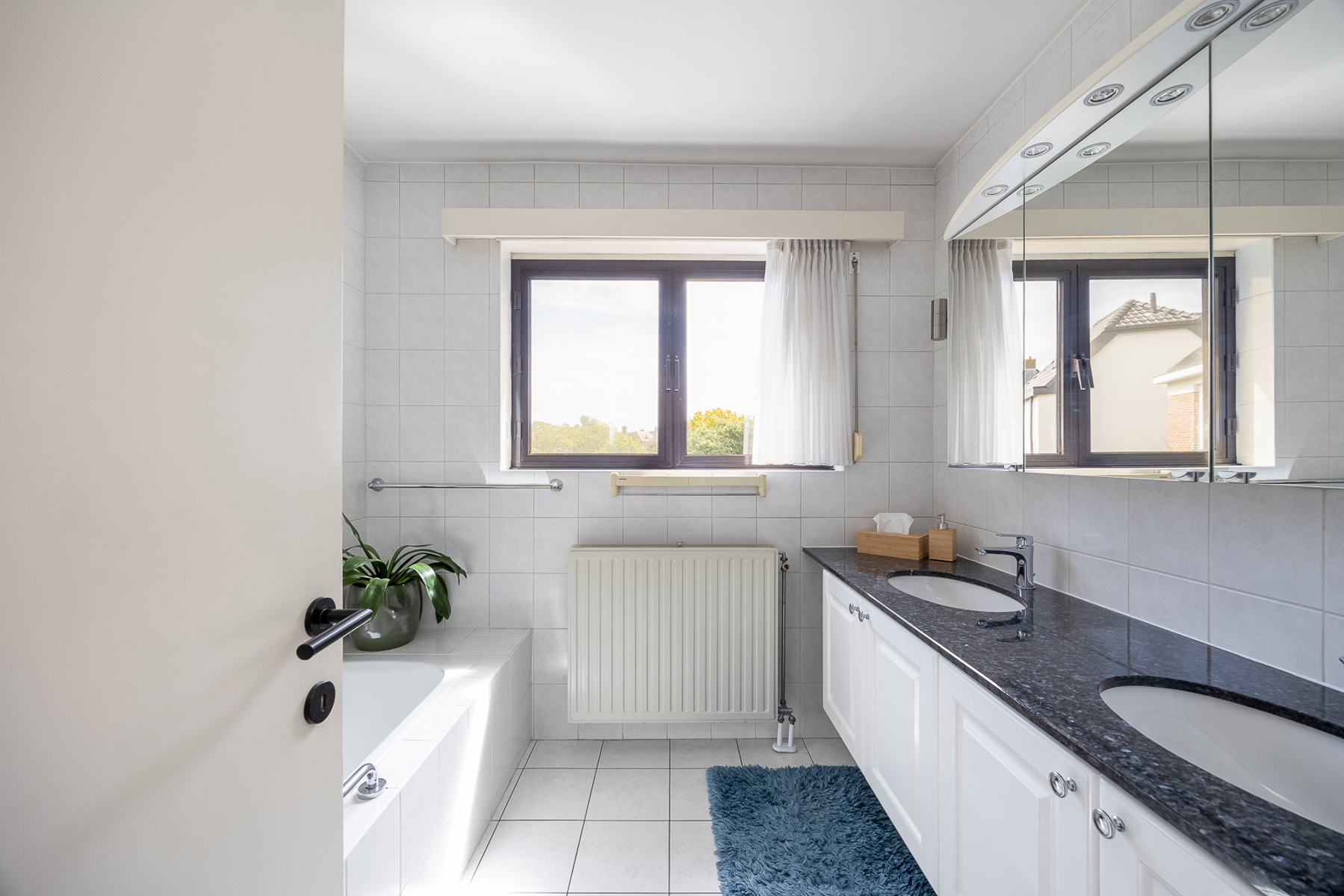 Apartment for sale in Ekeren with 2 bedrooms - photo 5