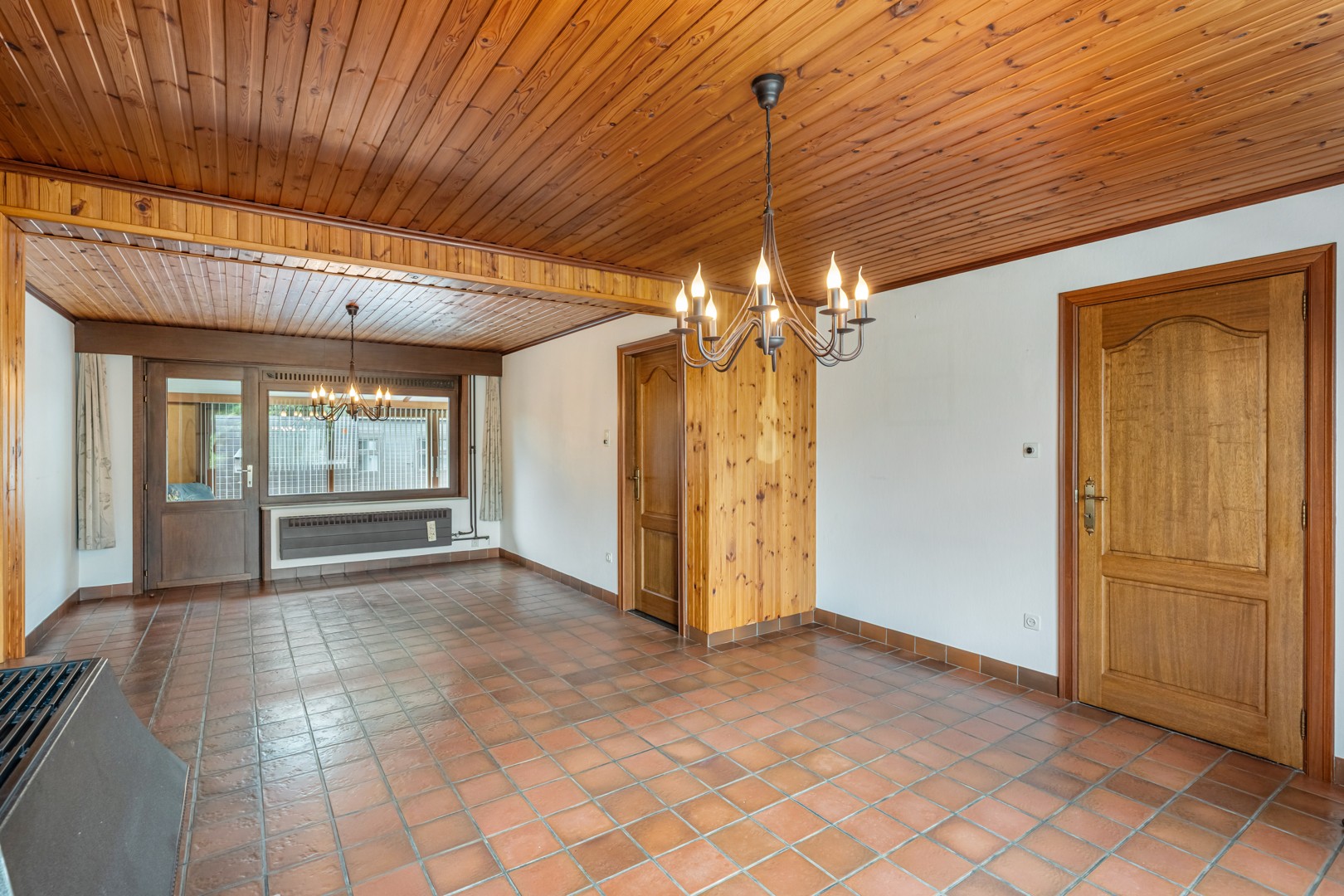 🏡 Woning met 3 slaapkamers en veel potentieel nabij het centrum van Houthalen ✨ - foto 4