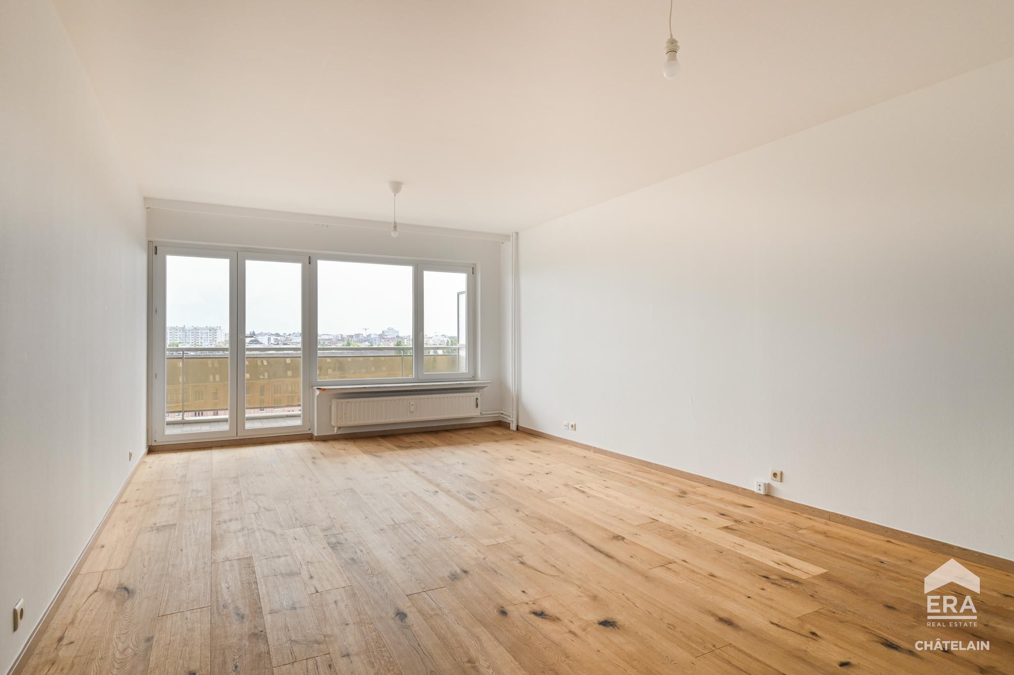 Apartment for sale in Schaerbeek with 2 bedrooms - photo 1