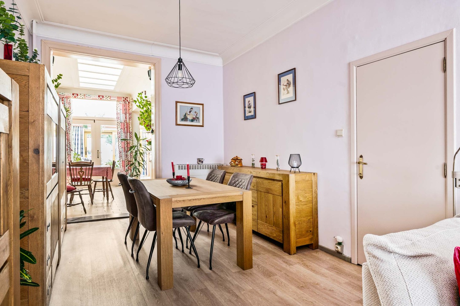Ruime gezinswoning met 4 slaapkamers op toplocatie in Borgerhout! - foto 5