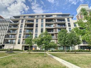 Prachtig nieuwbouwappartement met 2 slaapkamers!Wonen in een kwalitatief afgewerkt nieuwbouwappartement met frontaal zicht op het Sluispark? Het...