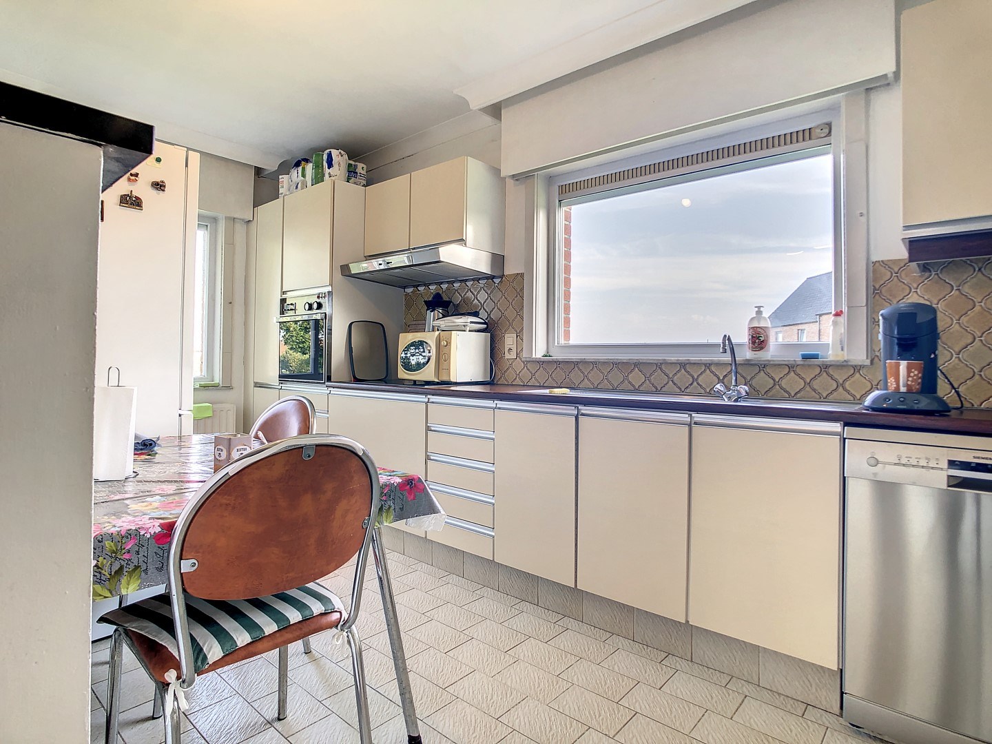 Rustig gelegen, alleenstaande woning met inpandige garage - foto 4