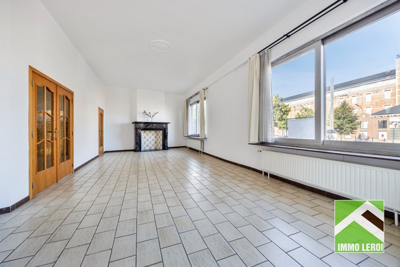 Zeer ruim gelijkvloers appartement met groot terras en privétuin - centrum Tongeren - foto 4