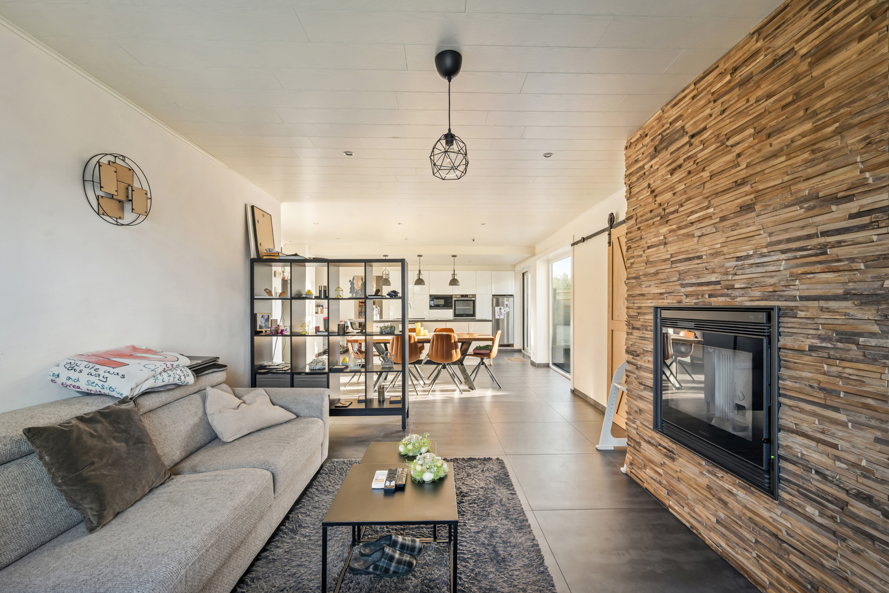 Instapklare halfopen woning met tuin en garage op rustige ligging - foto 5