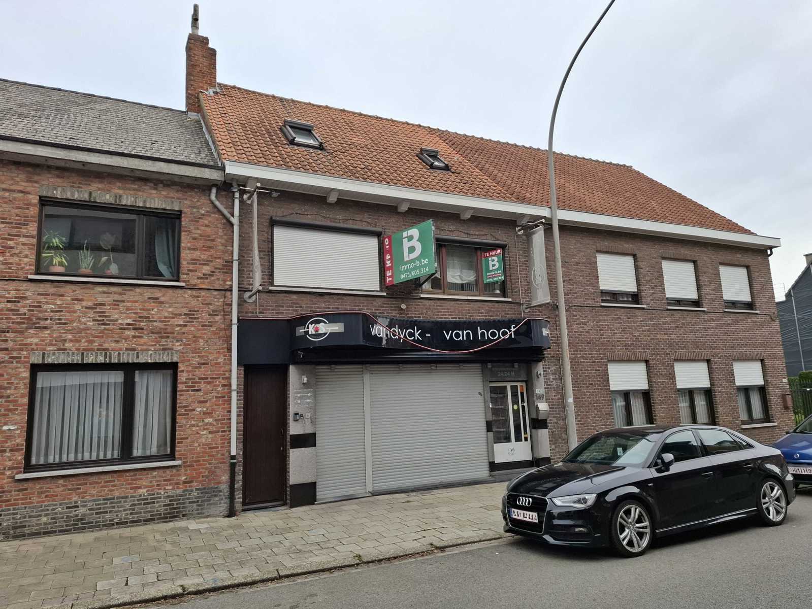 Commercial for rent in Geel - photo 1