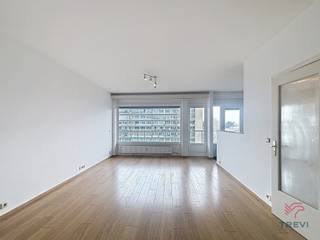 WOLUWE-SAINT-PIERRE – Quartier du Chant d’Oiseaux, à proximité immédiate de toutes les commodités (commerces, écoles, transport en commun),...