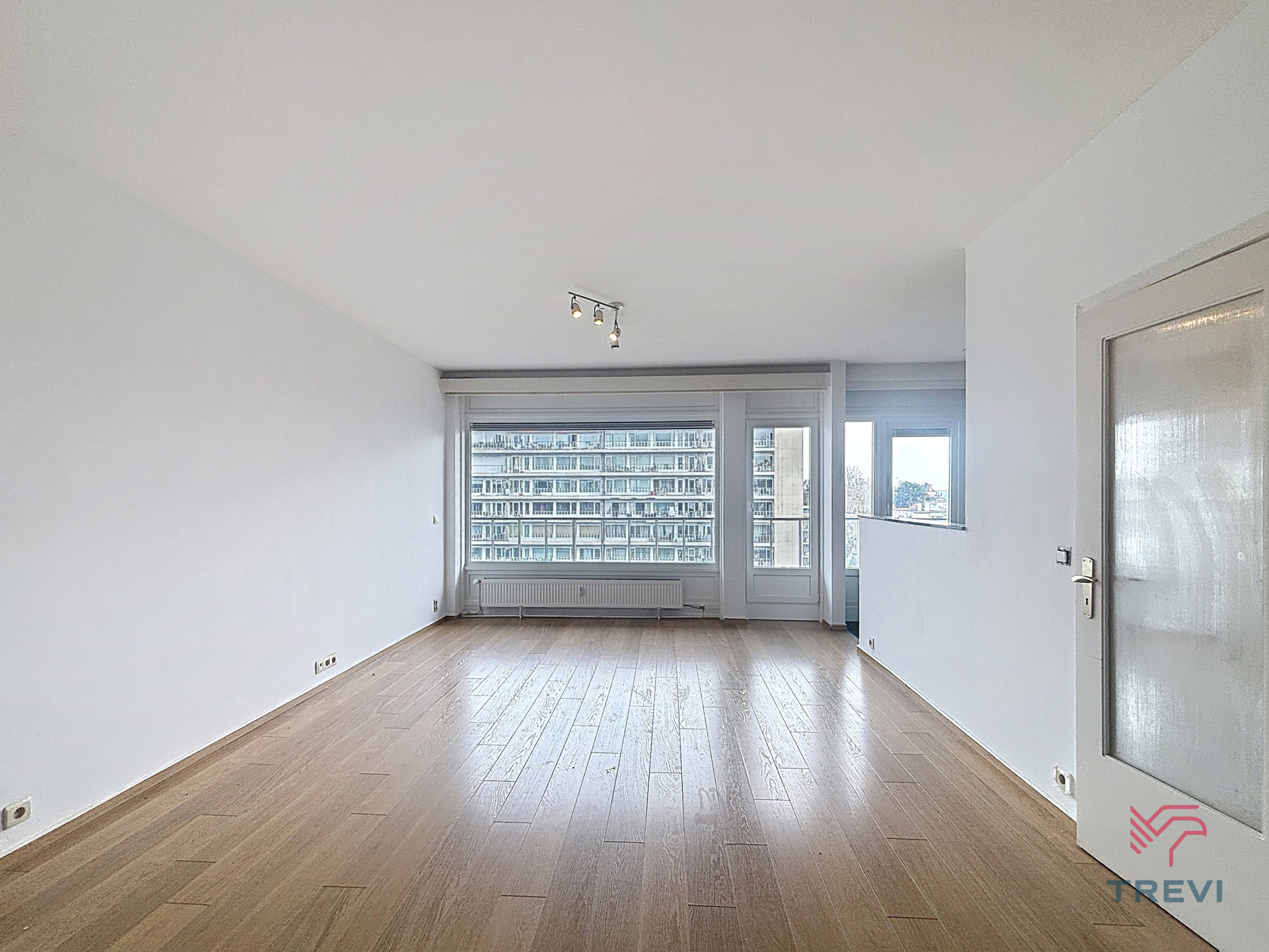 Appartement à louer à Woluwe-Saint-Pierre avec 2 chambres - photo 2