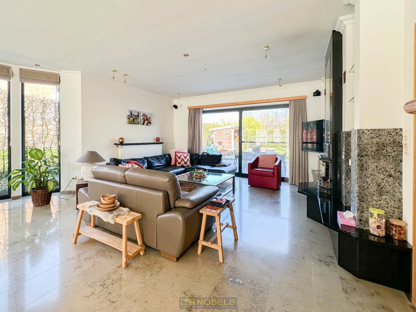 Te koop, indrukwekkende, multifunctionele eigendom met magazijn op centrale ligging in de Vlaamse Ardennen - foto 4