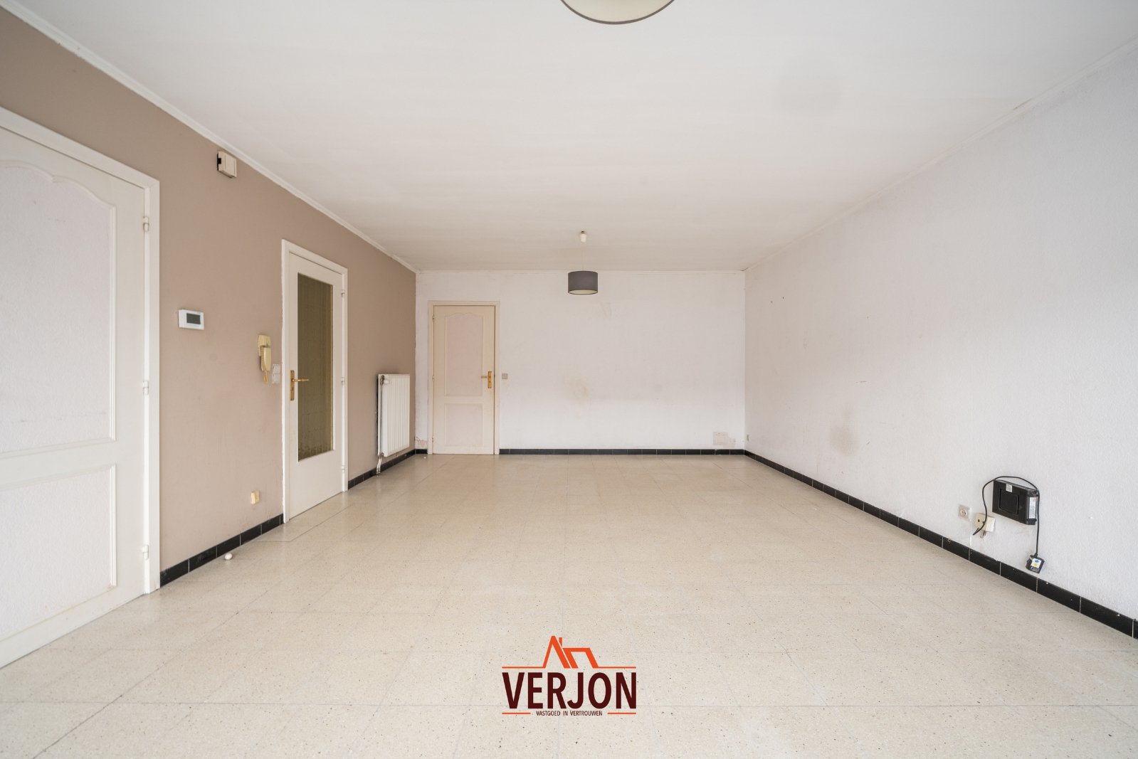 Centraal gelegen appartement met 3 slaapkamers! - foto 4