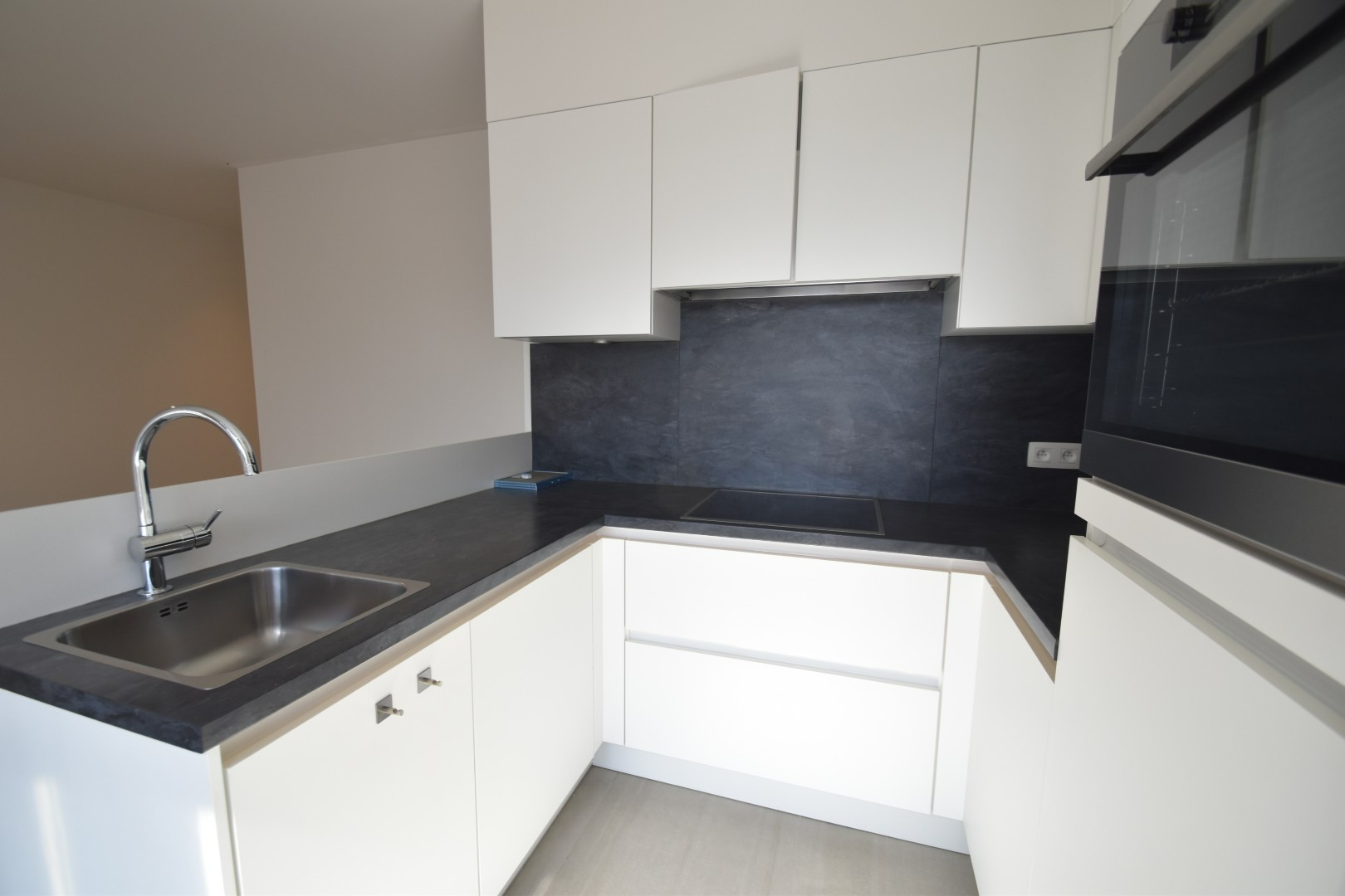 Nieuwbouw appartement met één slaapkamer - foto 5