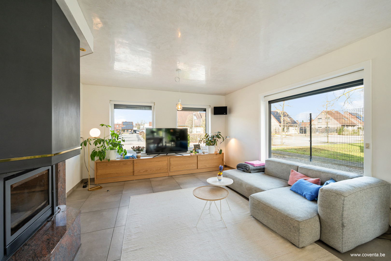 Kindvriendelijke gelegen half open bebouwing met garage en tuin te Deerlijk - foto 5