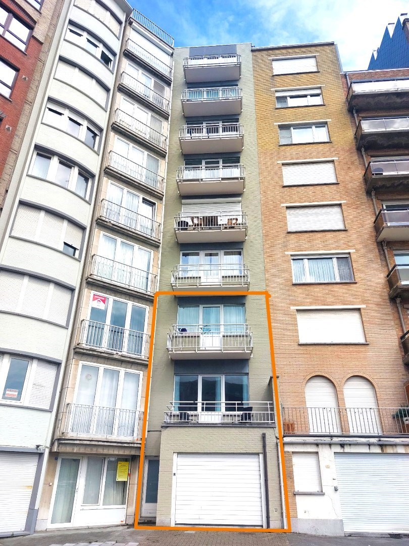 Exclusief Triplex Appartement op de Zeedijk van Wenduine – Luxe, Comfort en Zeezicht! - foto 2