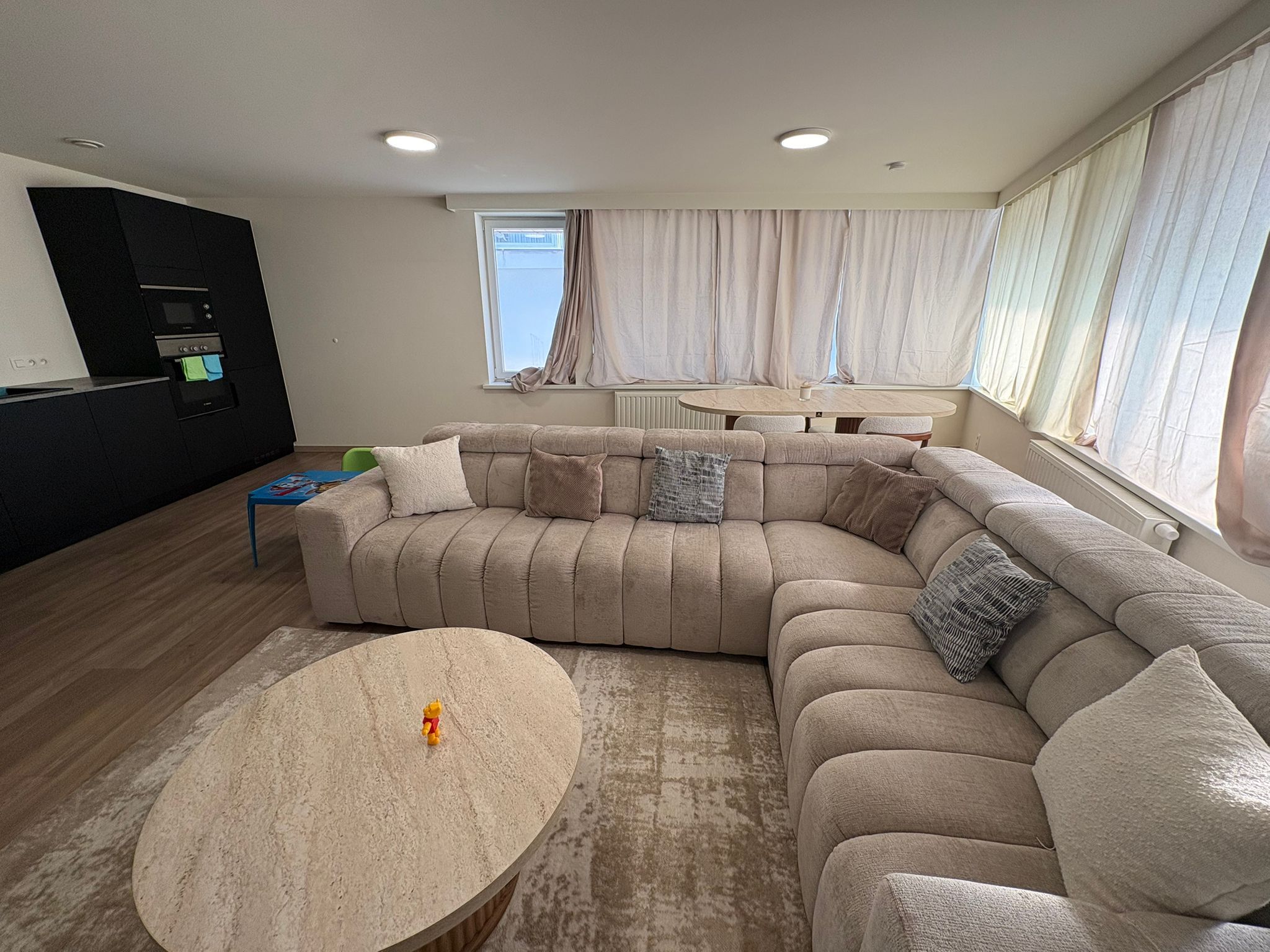 Huis met inpandige garagebox te huur te Oostende! - foto 4