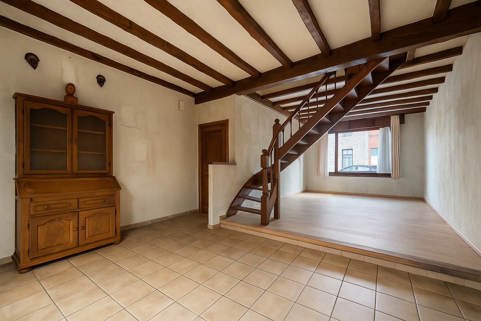 Mooie stadswoning in het centrum van Heist - foto 2