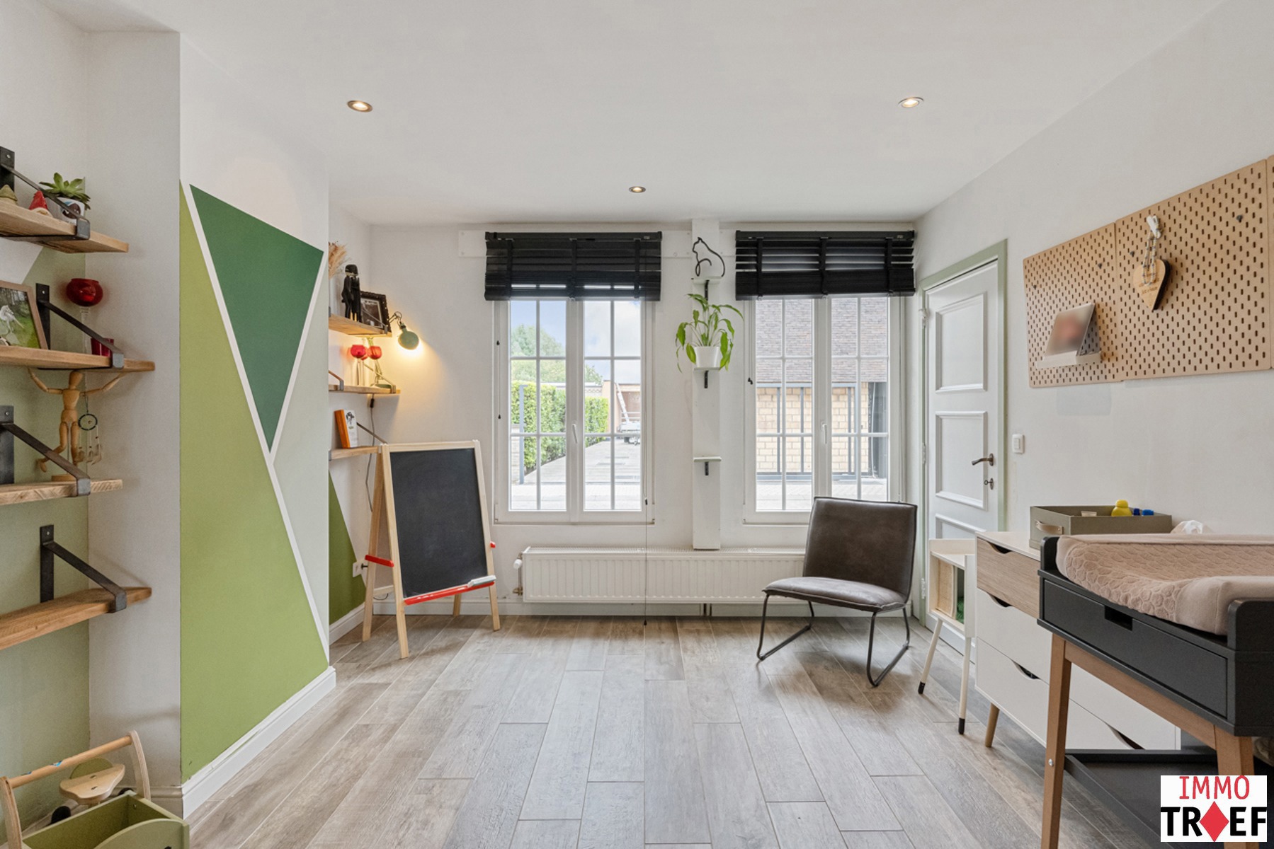 Volledig gerenoveerde &amp; energiezuinige woning met tuin &amp; garage - foto 4