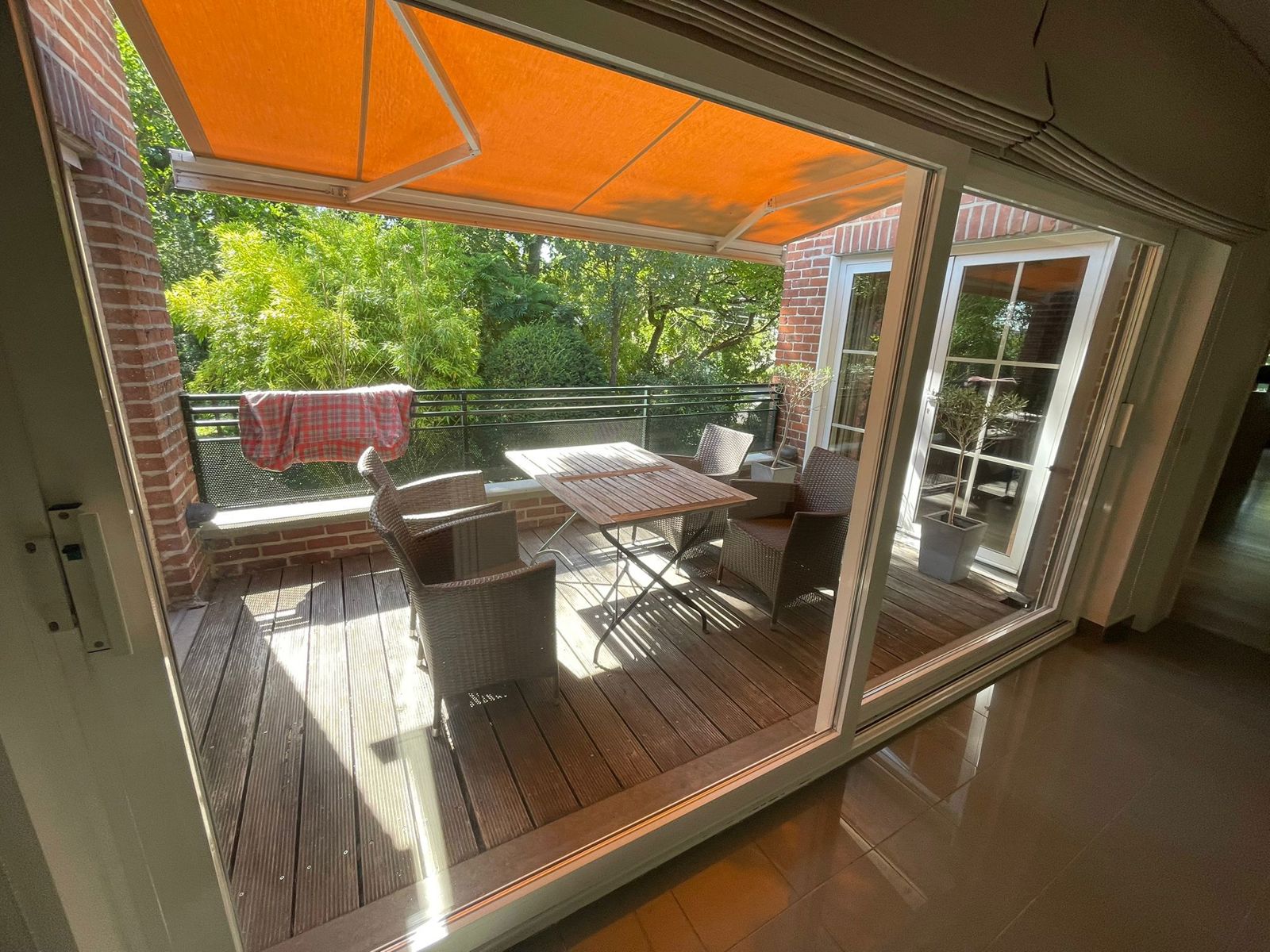 Ruime duplex met 2 terrassen, garage en tuin!! - foto 5