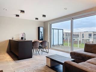 Modern, energiezuinig en lichtrijk duplex-appartement op de eerste en tweede verdieping van dit mooie appartementencomplex. In een rustige,...