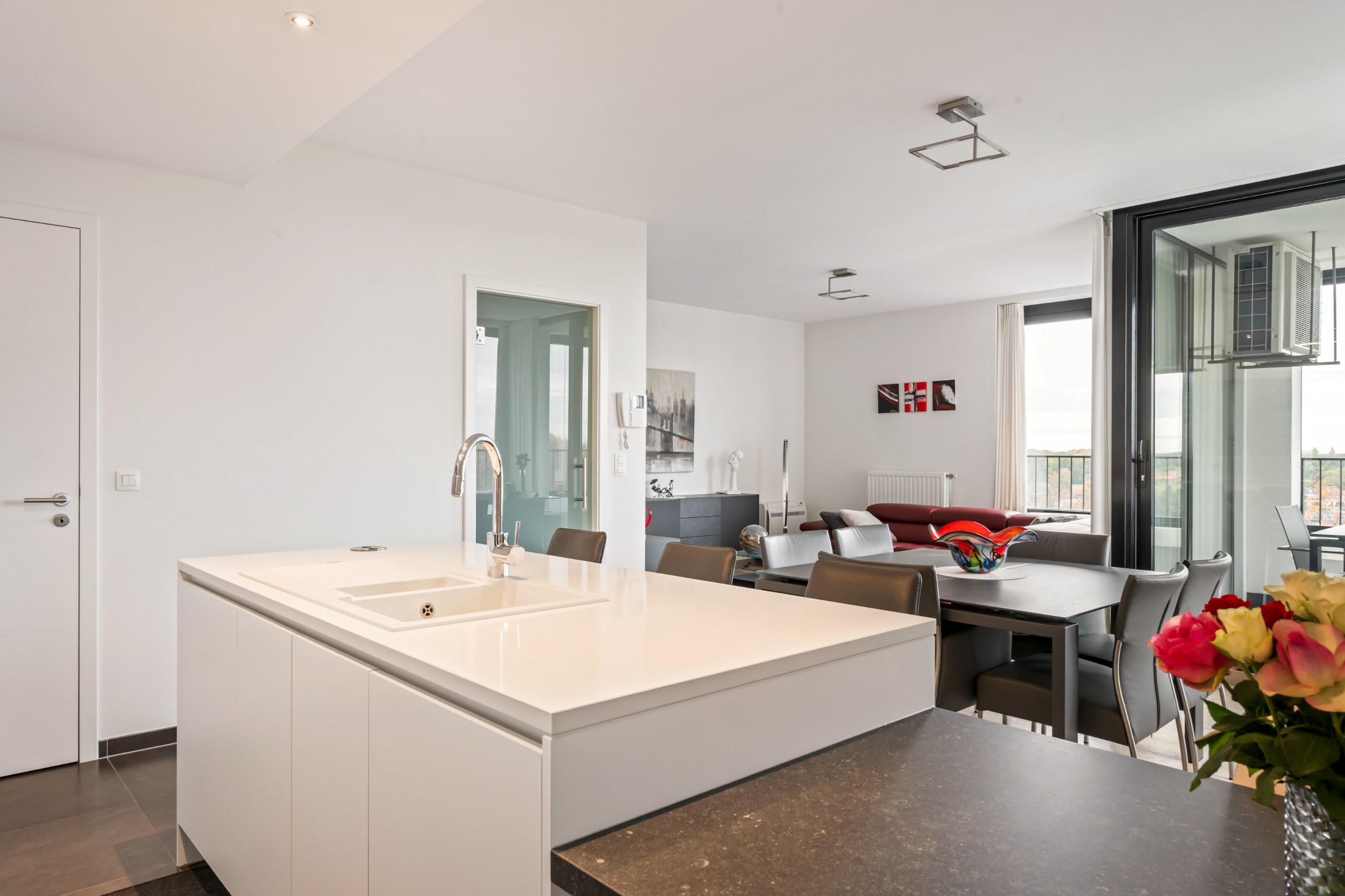 TOP afgewerkt appartement op 8e verdieping met 2 slaapkamers - foto 5