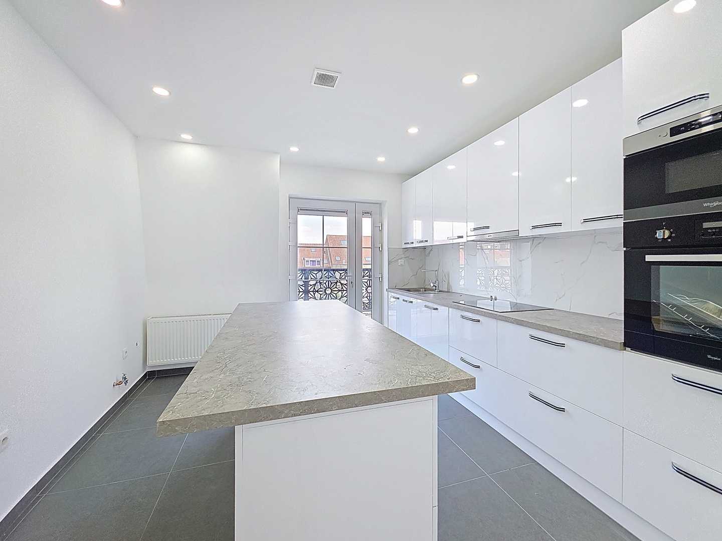 Appartement duplex avec 4 chambres à coucher à Nieuport - photo 2