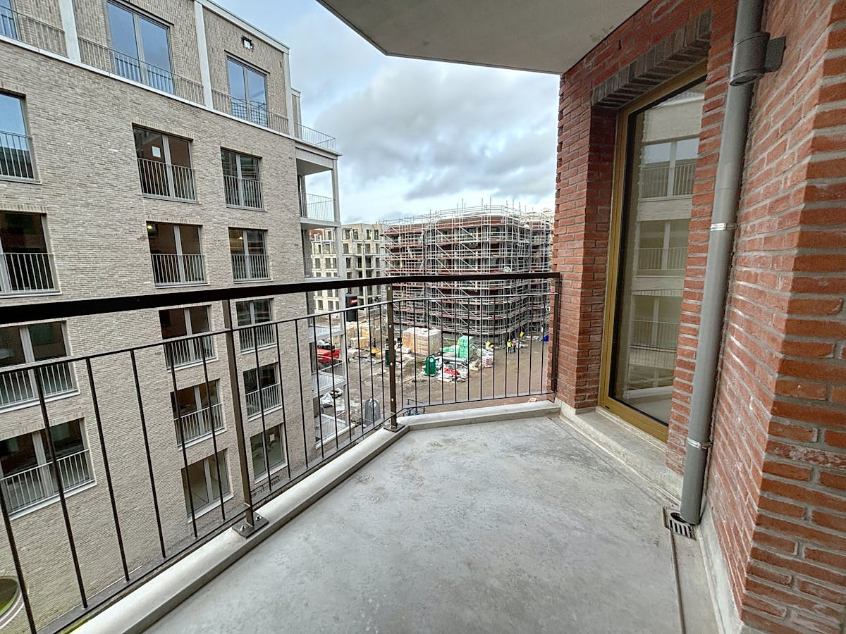 Brusssel: 2 slaapkamer appartement gelegen op Tour & Taxis - foto 4