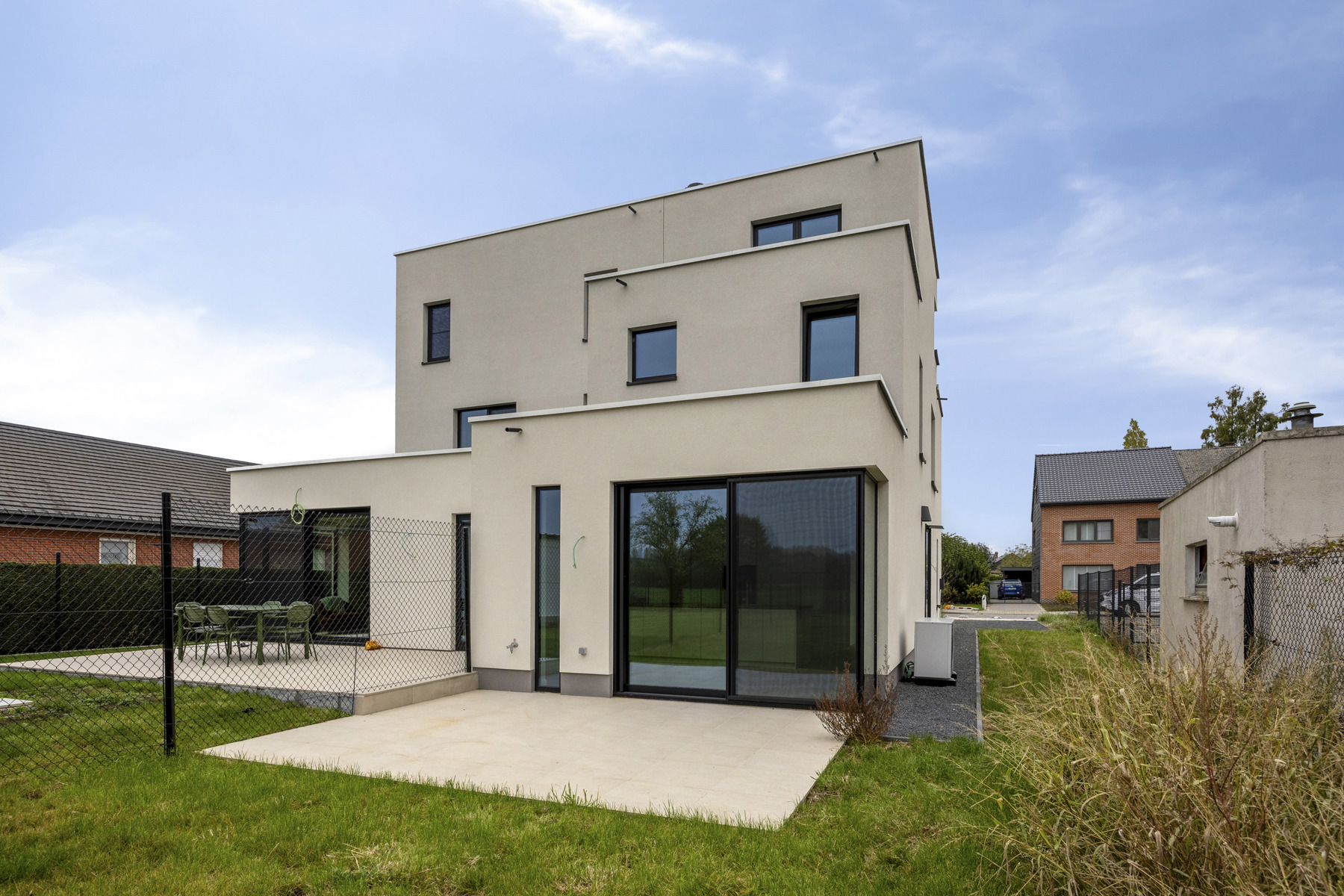 Mooi afgewerkte nieuwbouwwoning - foto 3