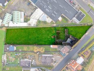 Voorontwerp op aanvraag.Vlot bereikbare PROJECTGROND (2.516 M²) in Zottegem biedt een unieke kans voor PROJECTONTWIKKELING MET...