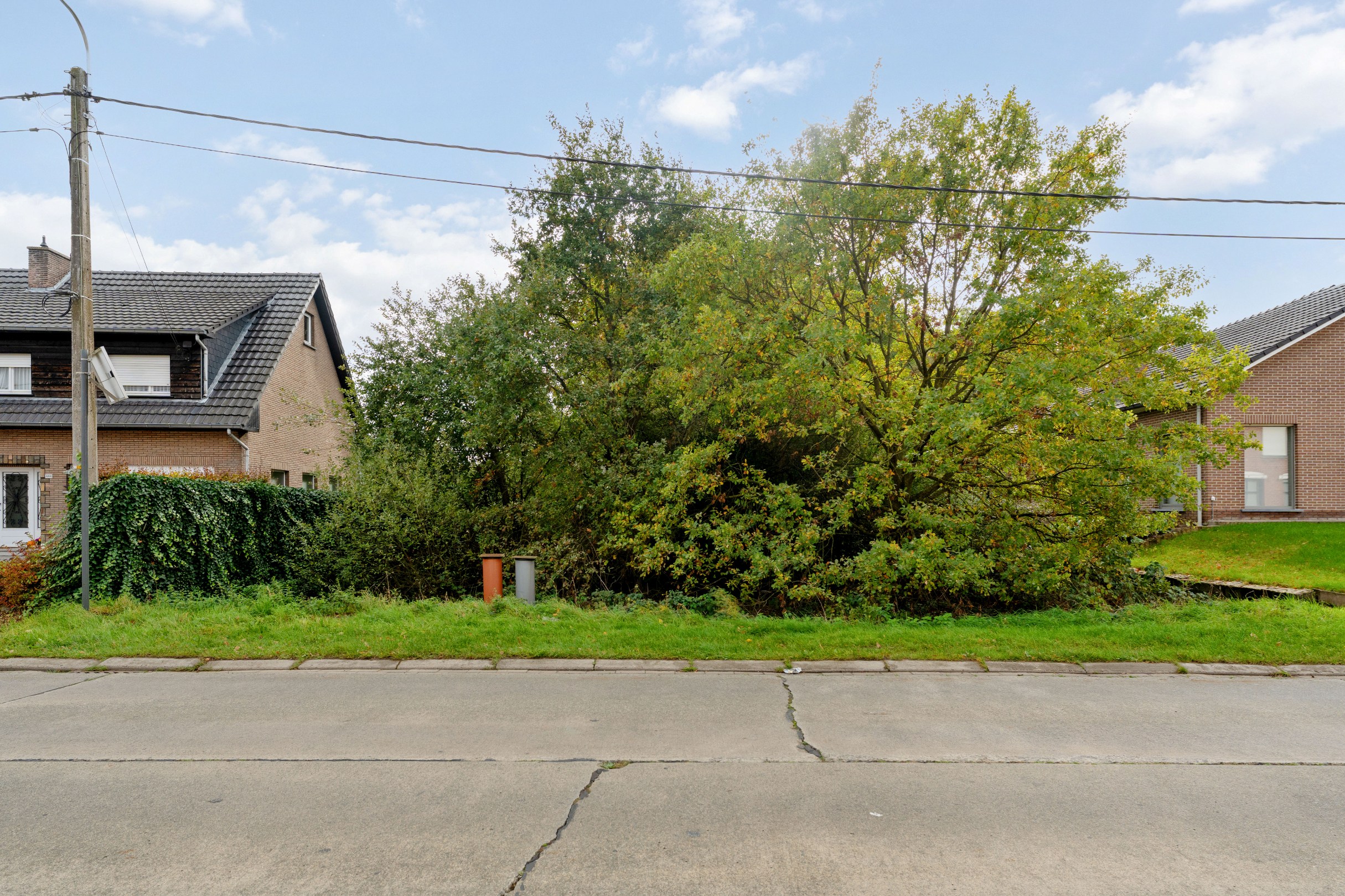 Gunstig gelegen bouwgrond, voor vrijstaande woning, van 2436m² - foto 2