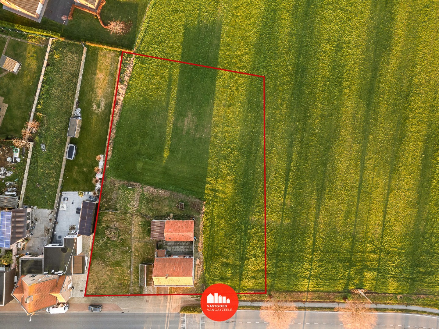 Perceel bouwgrond op rustige ligging in Zuidschote met open zicht over de velden. - foto 2