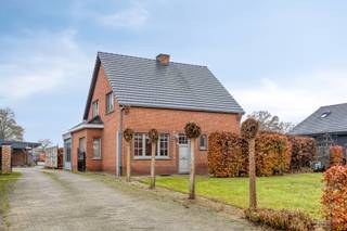 Gezinswoning op een perceel van 29a 24ca te koop in Klein-Vorst, LaakdalOp de Geelsebaan, nabij het centrum van Klein-Vorst (Laakdal), vinden we deze...