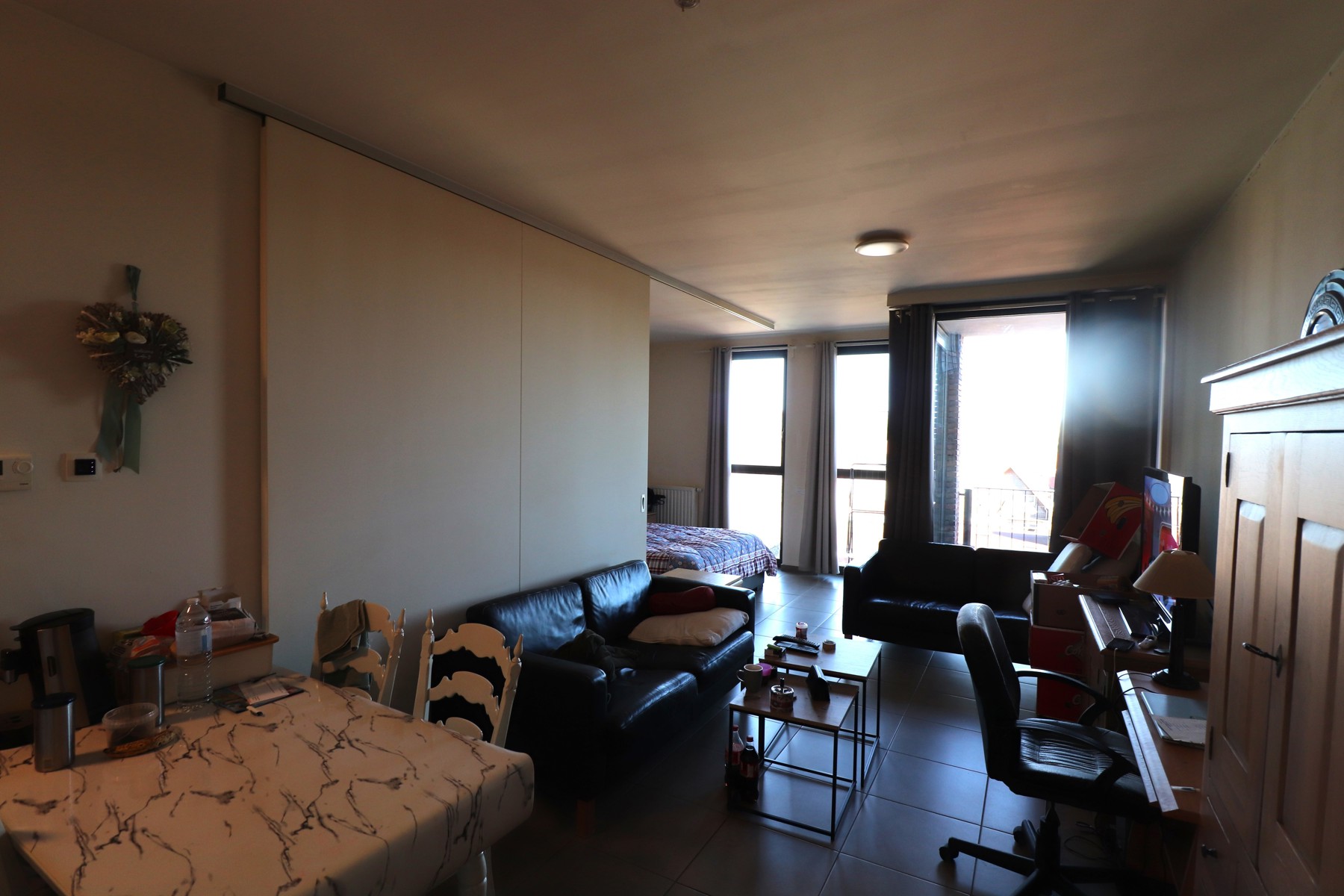 Studio op de dakverdieping met lift, terras en kelderberging. - foto 2