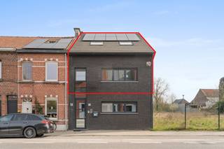 Te koop: modern gesloten appartement in Grootzand, Grembergen, op een centrale locatie nabij scholen, openbaar vervoer en invalswegen.Dit appartement...