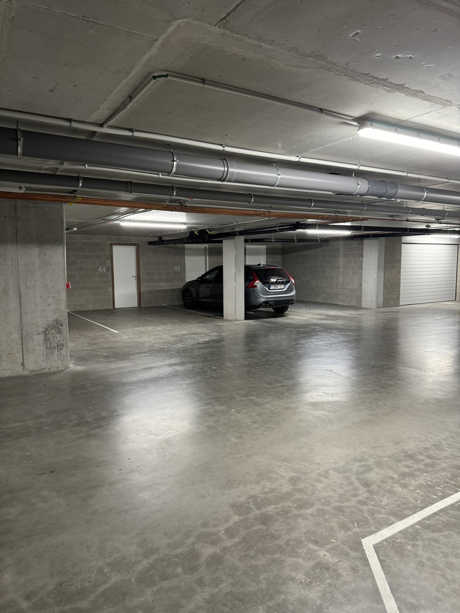 Ondergrondse parkeerplaats in het centrum - foto 4