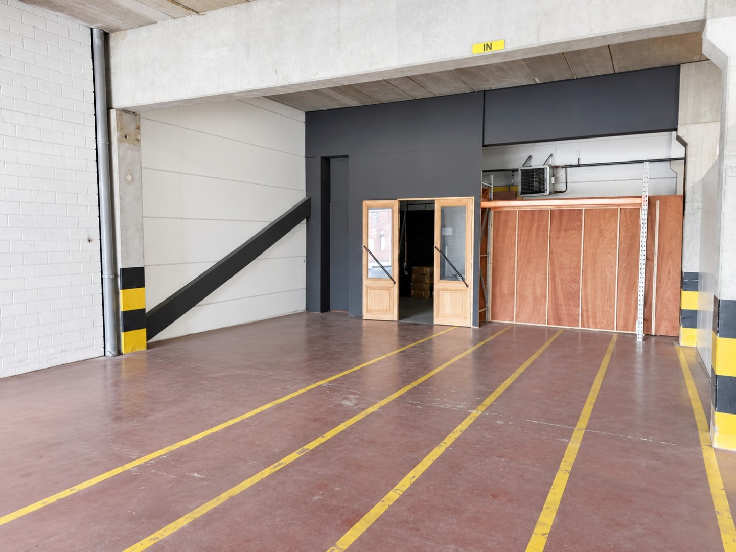 Magazijn van 240m² - foto 5