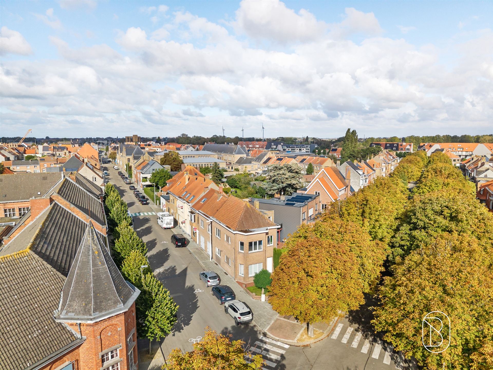 Opbrengsteigendom met 2 appartementen en 2 garages - foto 5