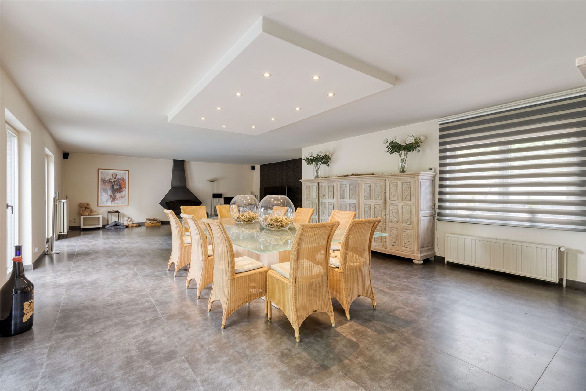 Open bebouwing met 5 (mog. 7) slaapkamers, tuin en garage - foto 3