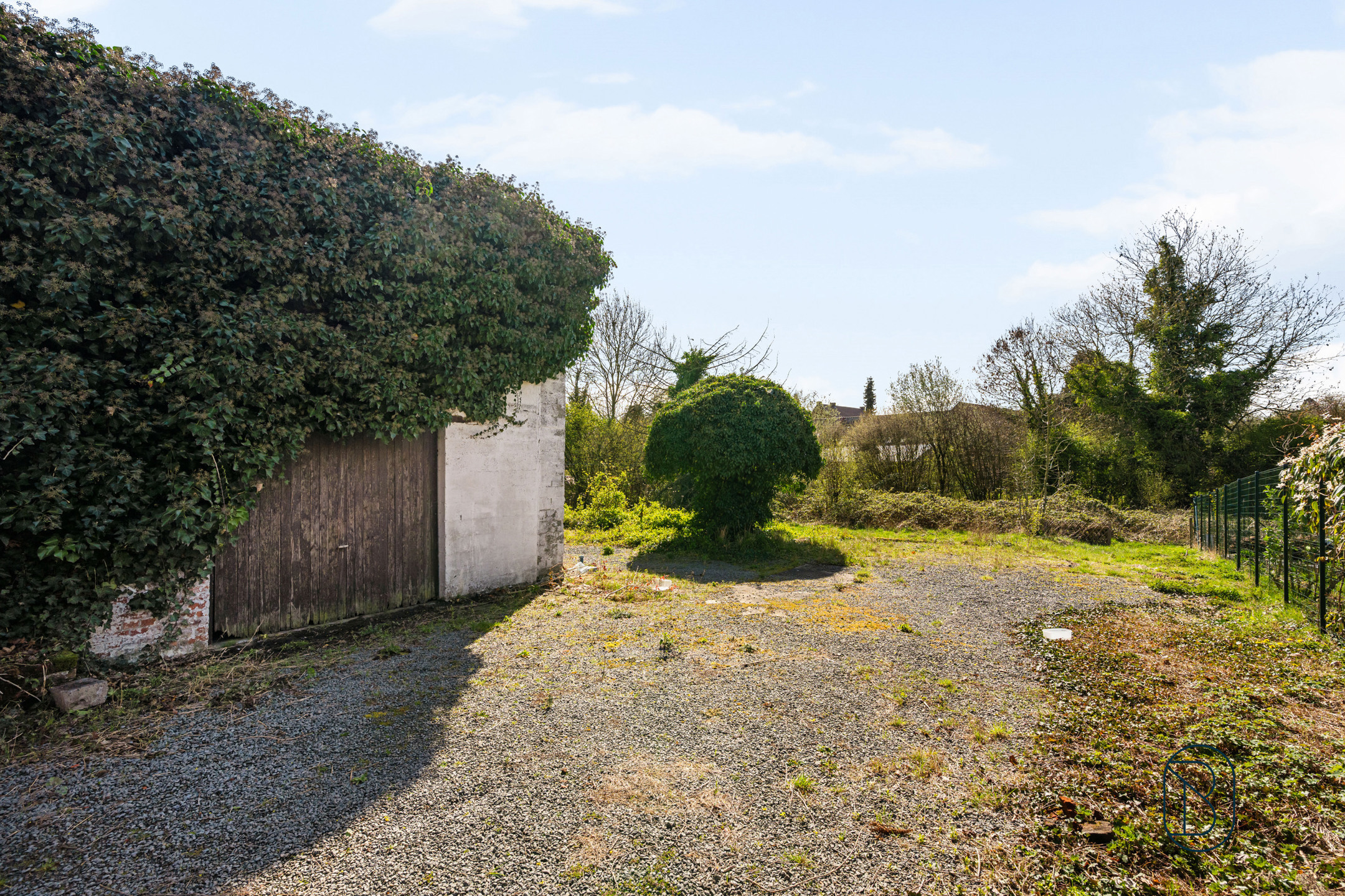 Charmante te renoveren hoeve met hangar op 36 are! - foto 5