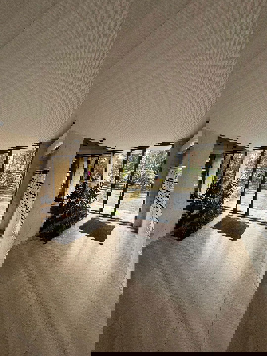 Commercial for rent in Watermael-Boitsfort - photo 2