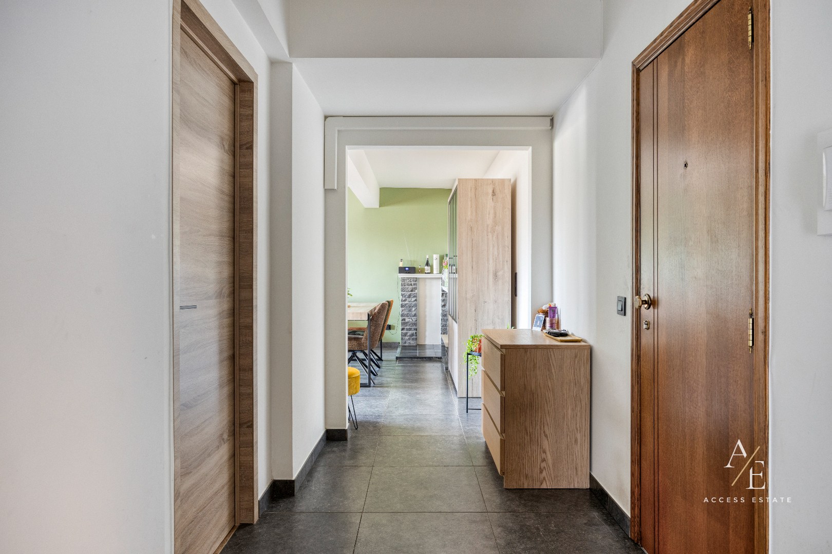 AALST - Vernieuwd appartement met 2 slaapkamers en terras! - foto 5