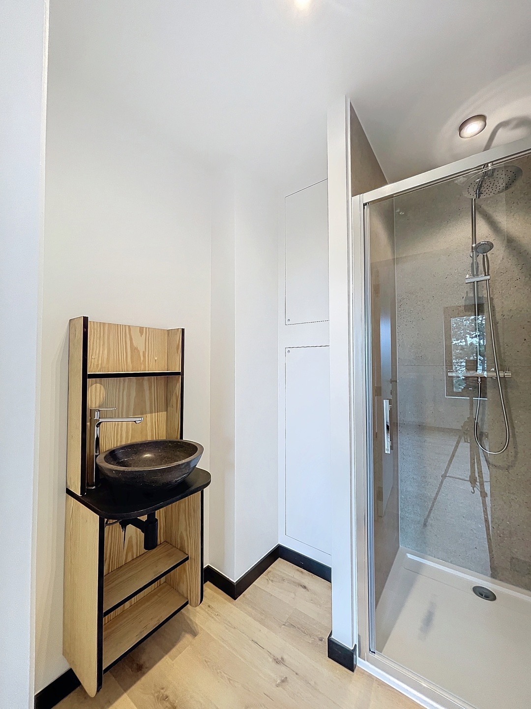 Meerdere gerenoveerde appartementen op uitstekende locatie - foto 5