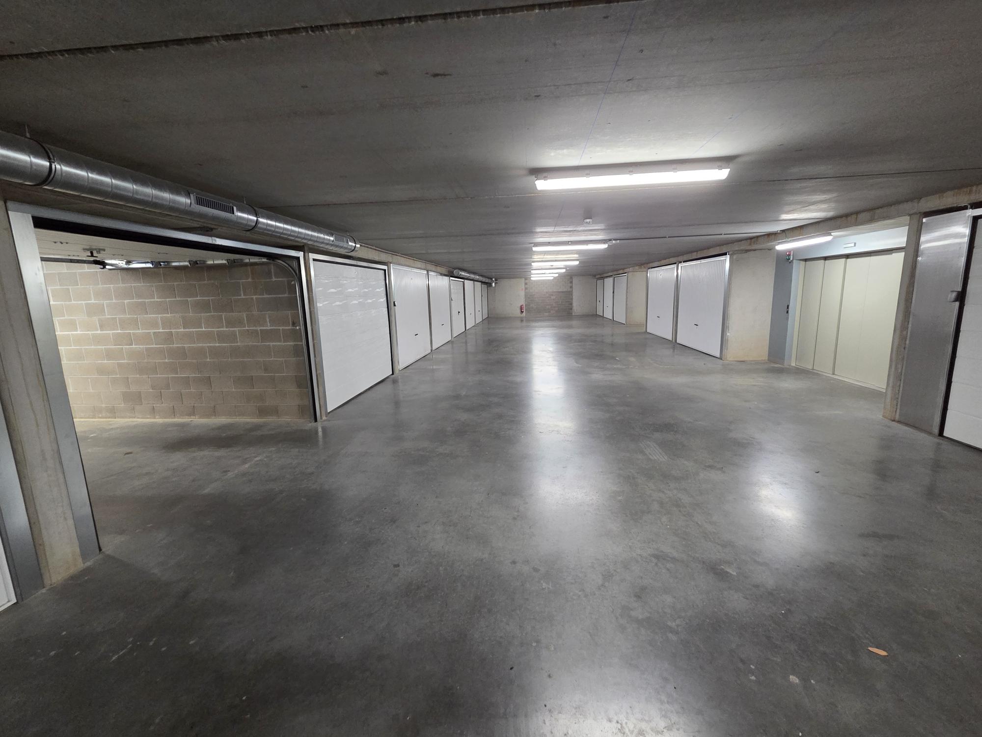 Garage in Lectus IX Nieuwpoort - foto 5