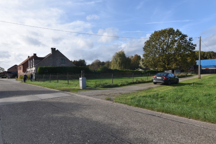 Bouwgrond met straatbr 22,58m - foto 4