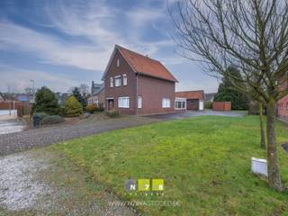 VRIJSTAANDE WONING MET 3 SLAAPKAMERS OP EEN PERCEEL VAN 12A57CA TE OUDSBERGEN (GRUITRODE).TROEVEN- Ideale renovatiewoning met veel potentieel.-...