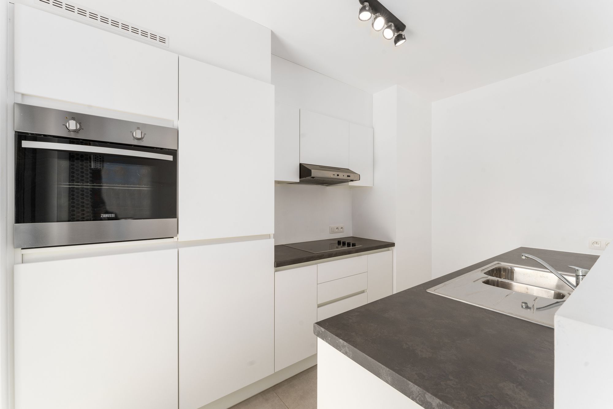 Appartement à louer à Poperinge avec 2 chambres - photo 3