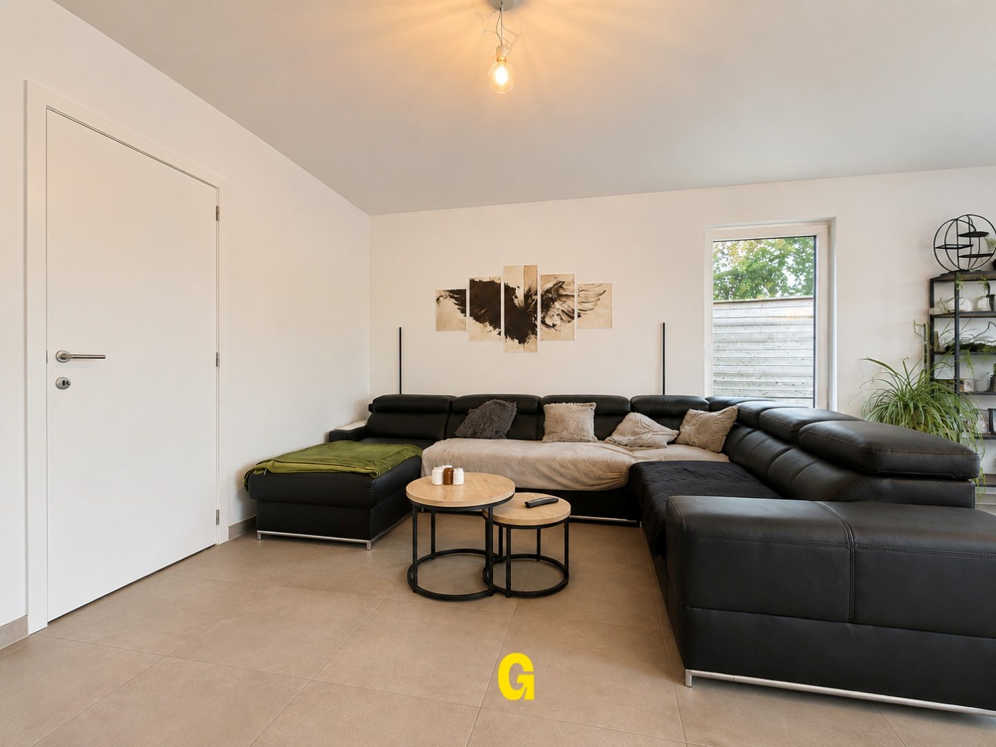 Knap afgewerkt gelijkvloersappartement met 2 slaapkamers, ruim terras en tuintje met tuinberging - foto 5